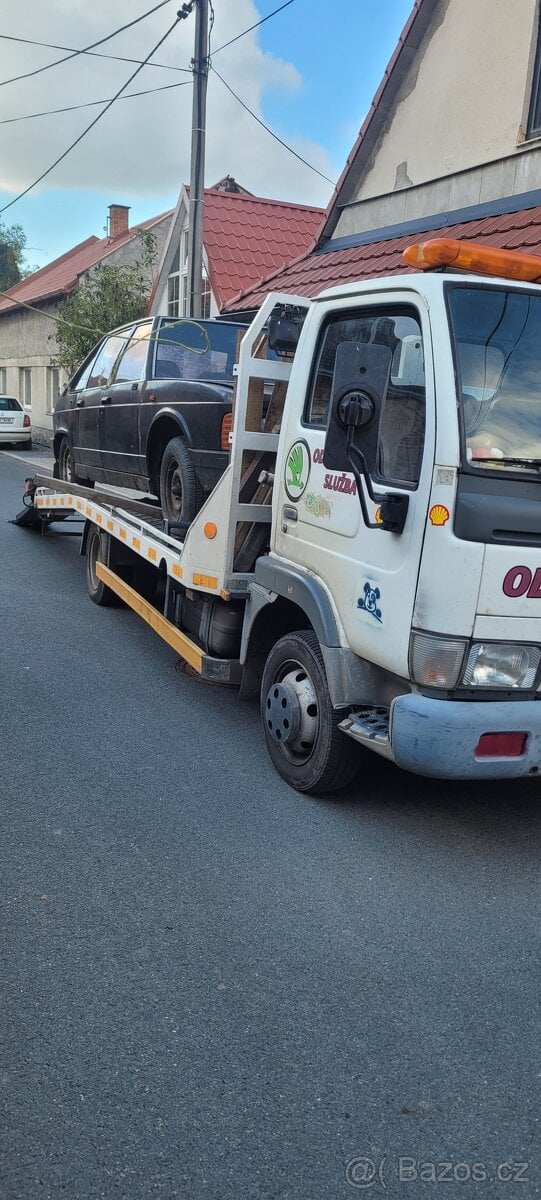 Odtahovka Nissan Cabstar rok 2001 3.0 turbo diesel