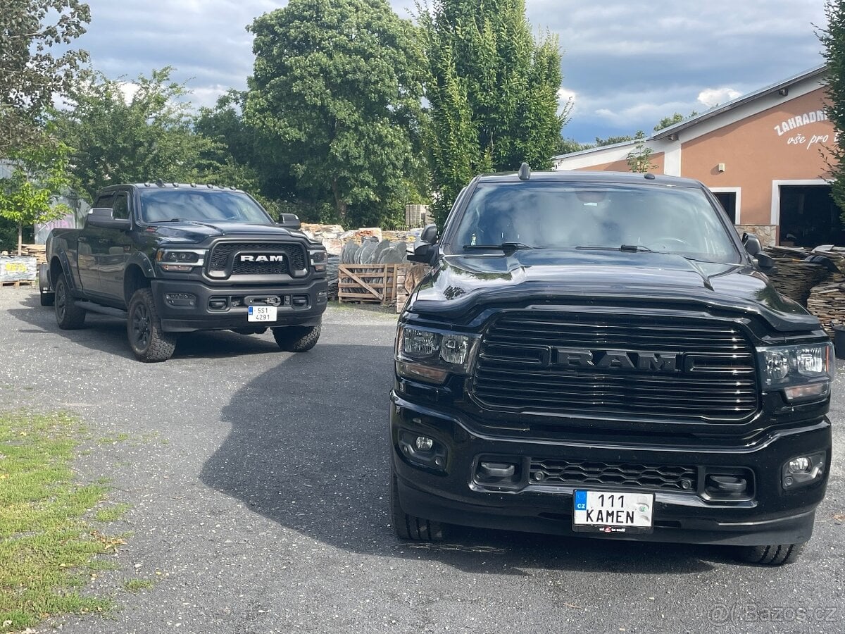 Dodge Ram 2500 HD 6,4 BLACK EDDITION