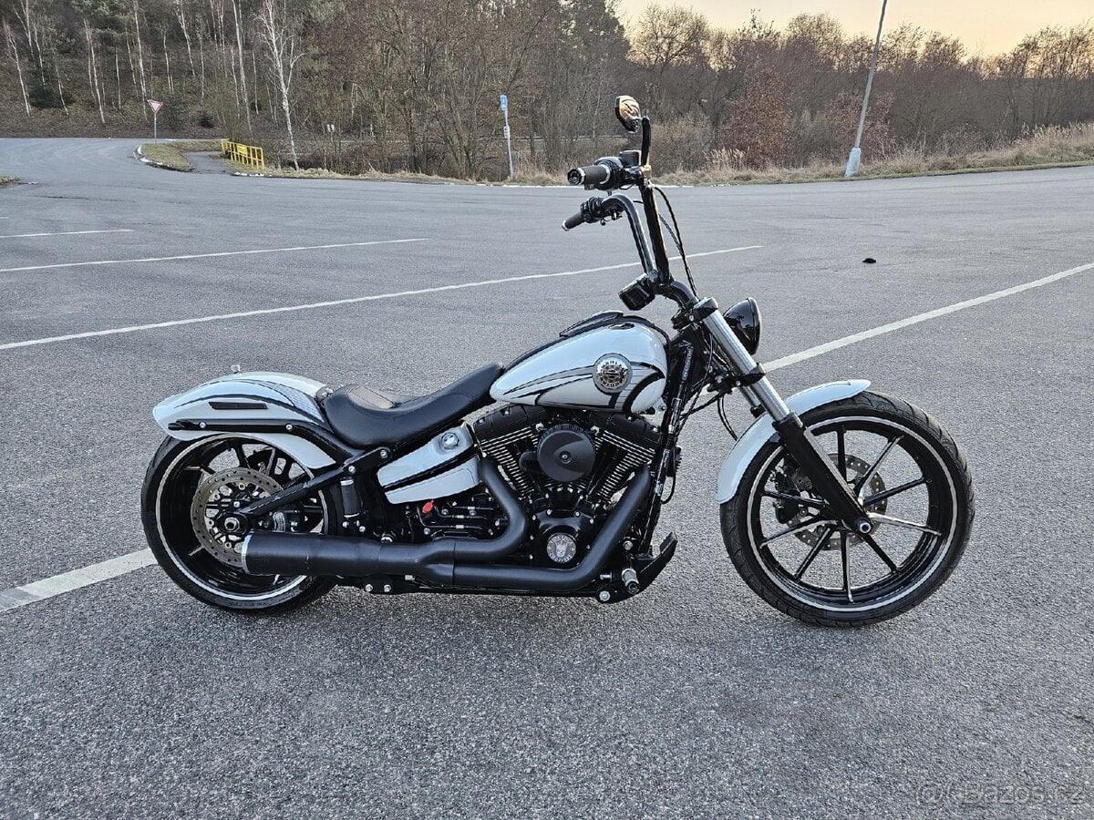 HARLEY DAVIDSON BREAKOUT 2016 VIDALOCACHOPPER 103cu