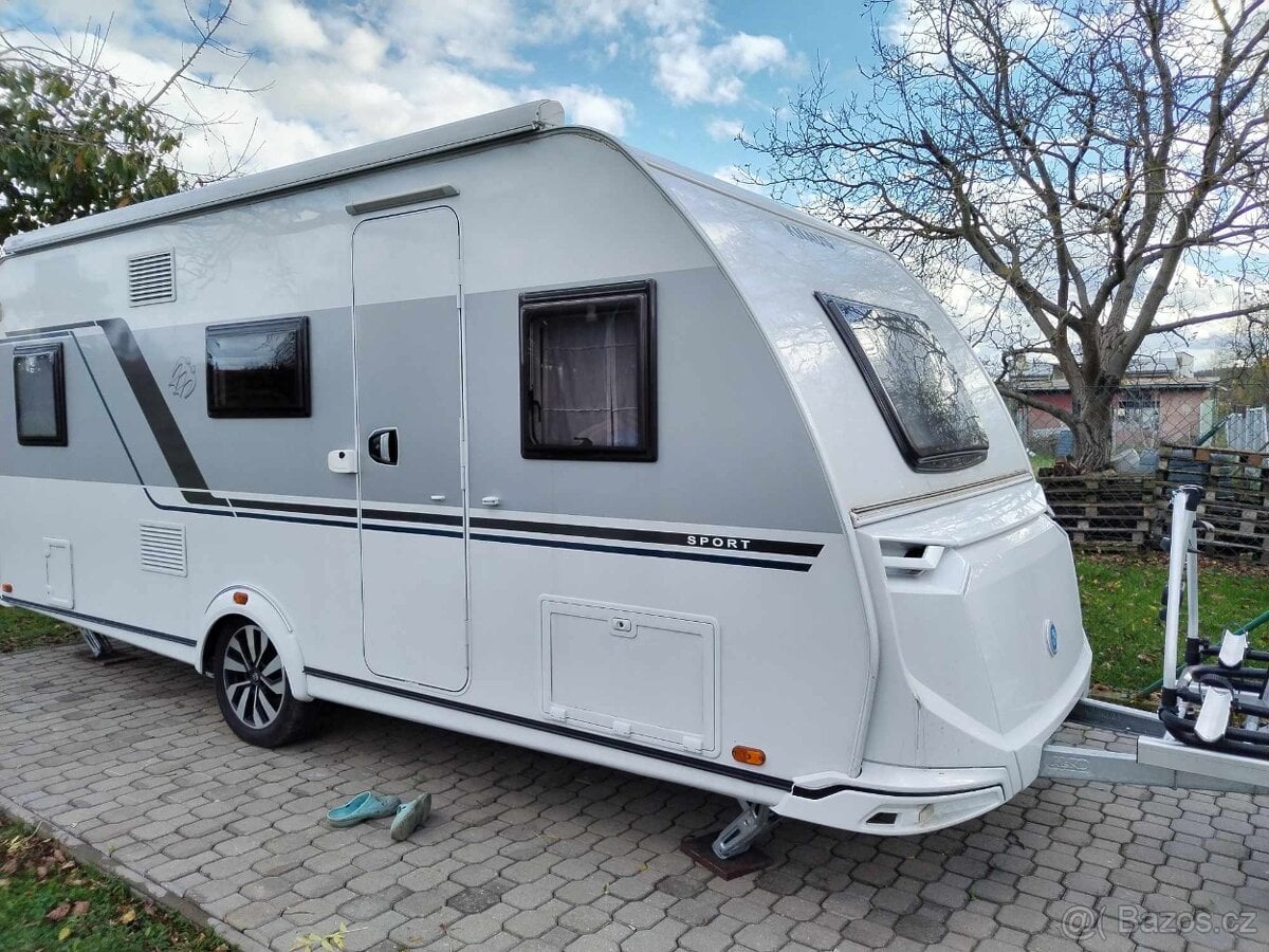 Prodej celoročního karavanu Knaus Sport 500 KD