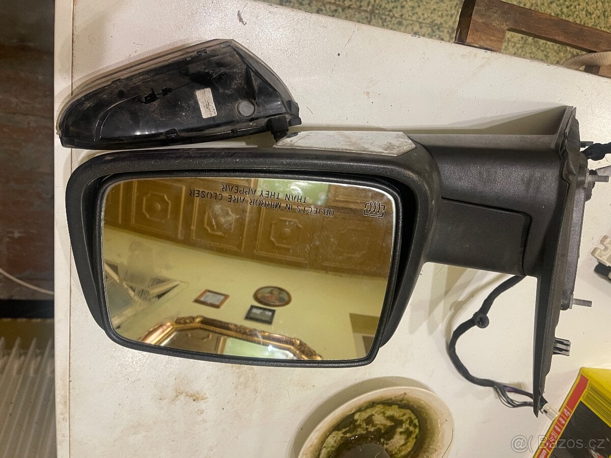 Dodge ram 1500 2500 4 generace