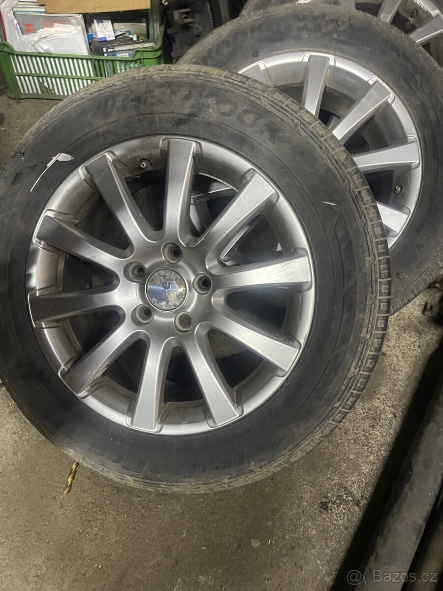 Sada kol Jeep Grand Cherokee WK 2005–2011 – R18 Overland