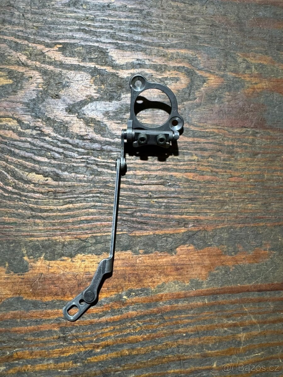 mechanismus výfukového ventilu zdvihátko válce suzuki rm 125