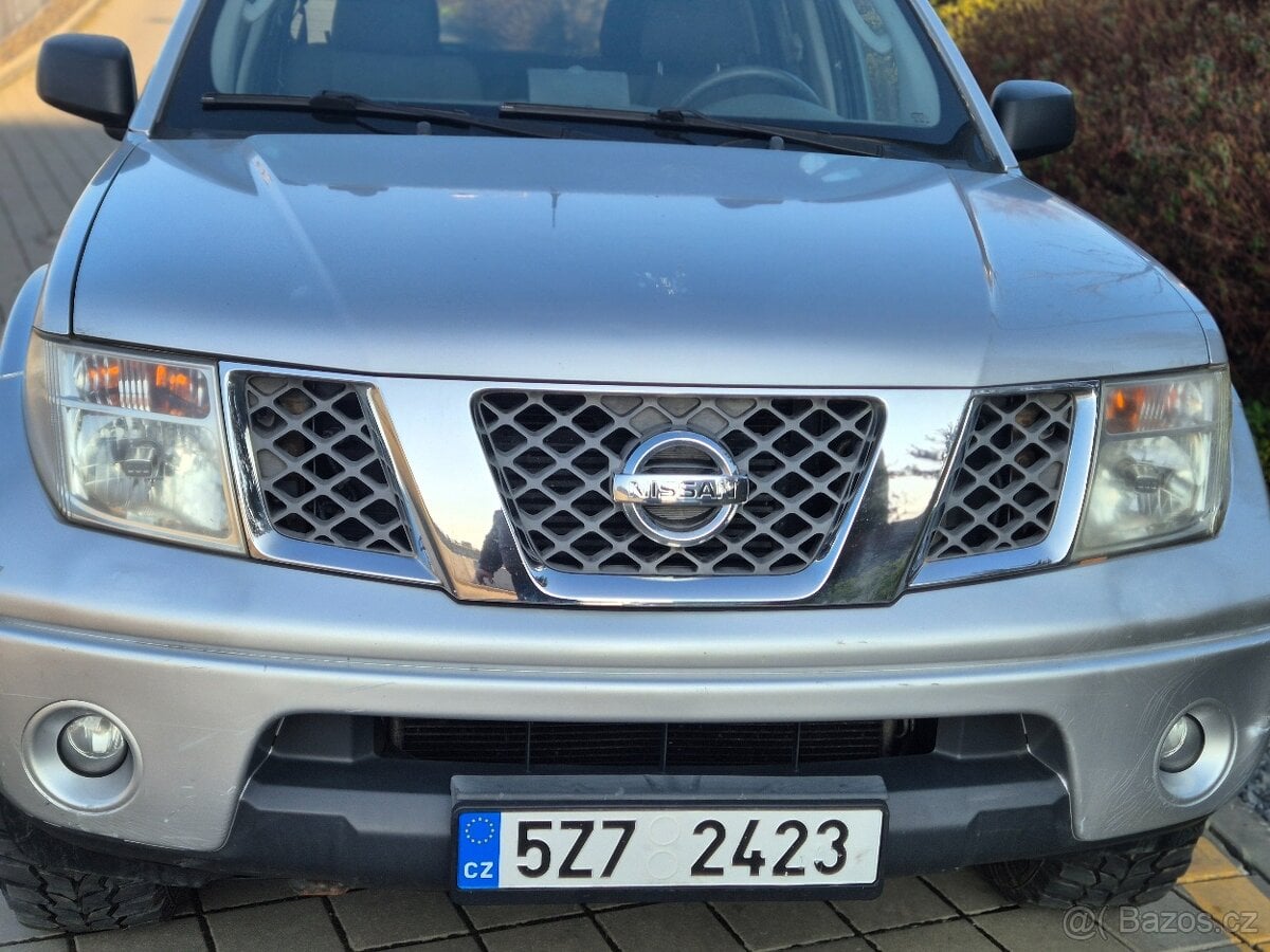 Nissan Navara 2.5 DCi 4x4 redukce tažné 3t