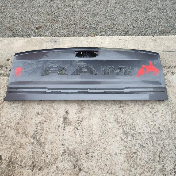 Dodge Ram 1500 Raptor úprava zadni dveře