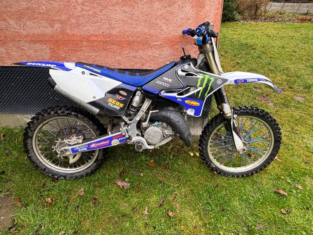 Yamaha YZ 125