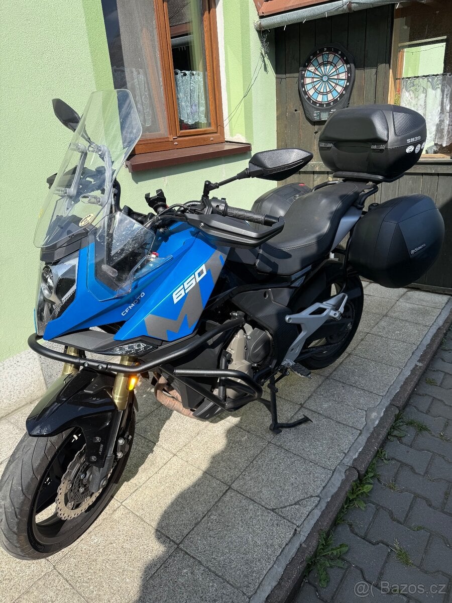 CFMOTO 650MT