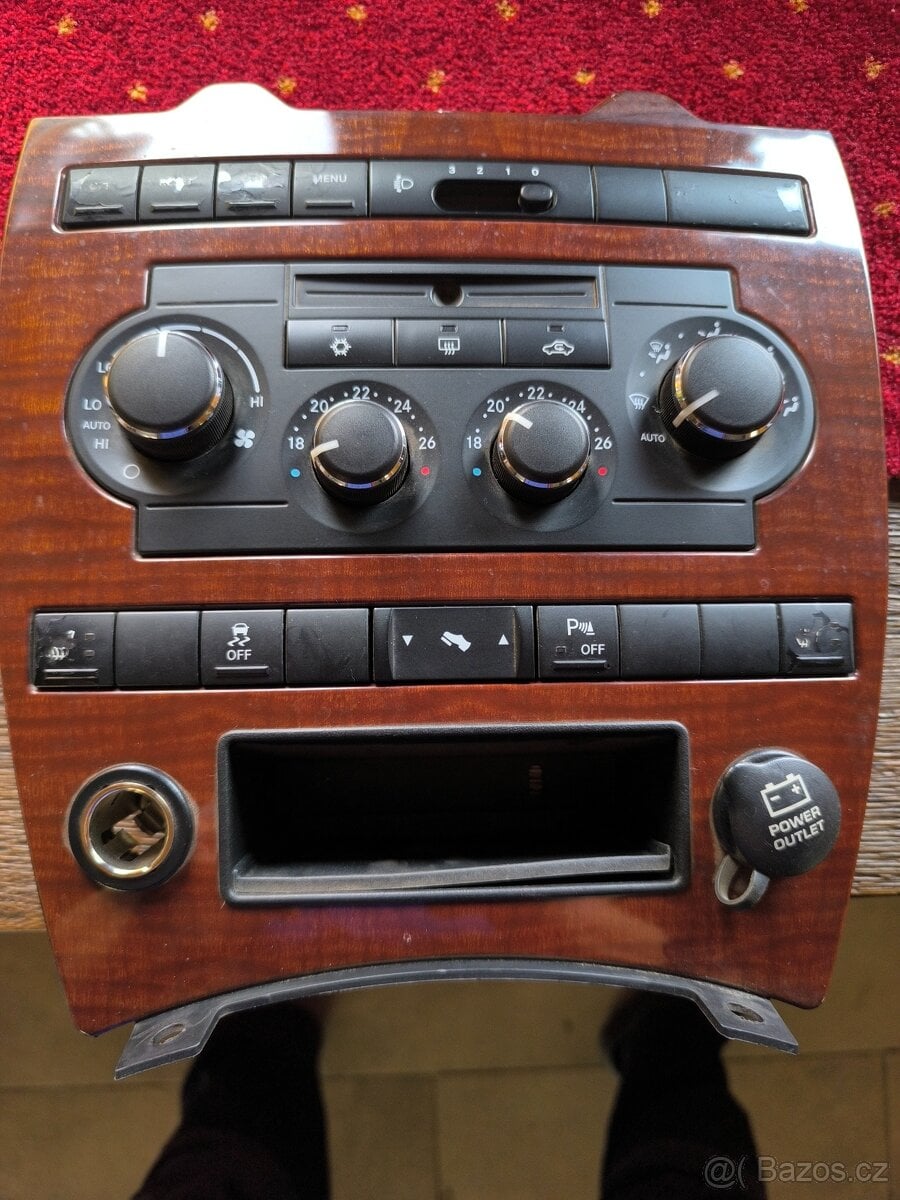 Jeep grand Cherokee  3.0 crdi rok 2006