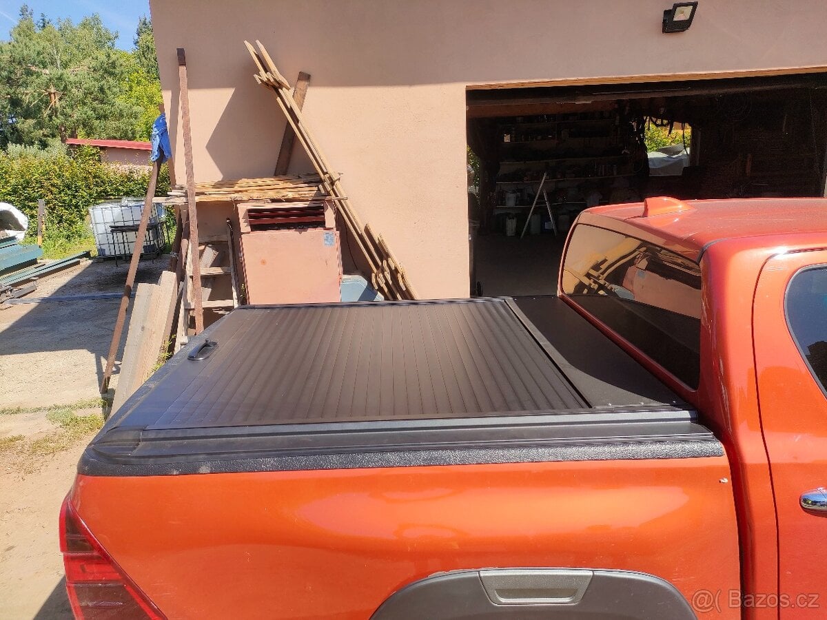 Roleta korby Toyota Hilux od 2015