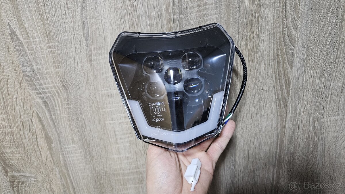 KTM LED přední světlo