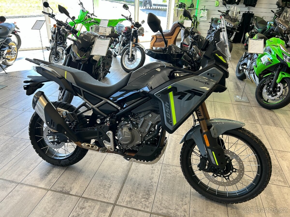 CF Moto 450 MT-R 2025 ZIMNÍ VÝBAVA ZDARMA