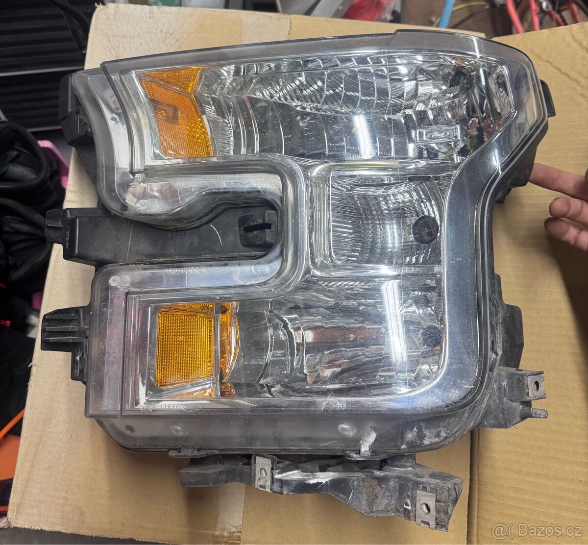 2015 Ford F-150 Levy světlomet Halogen FL34-13006-AR