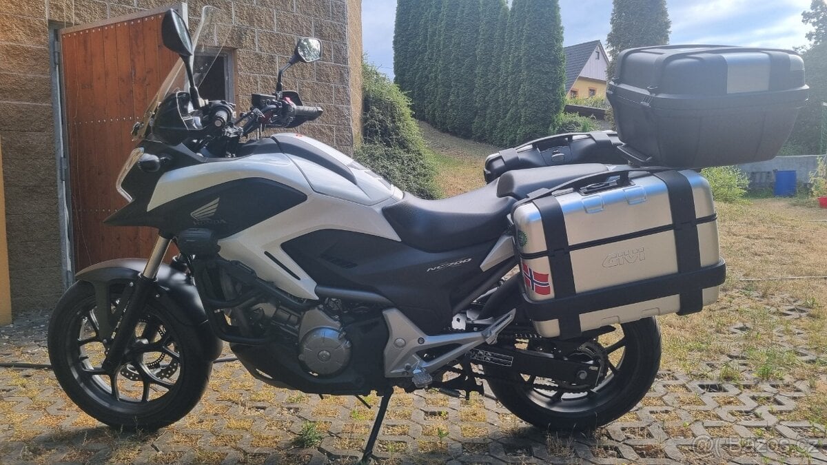 Honda NC 700 X r.2012,8189 km,automat