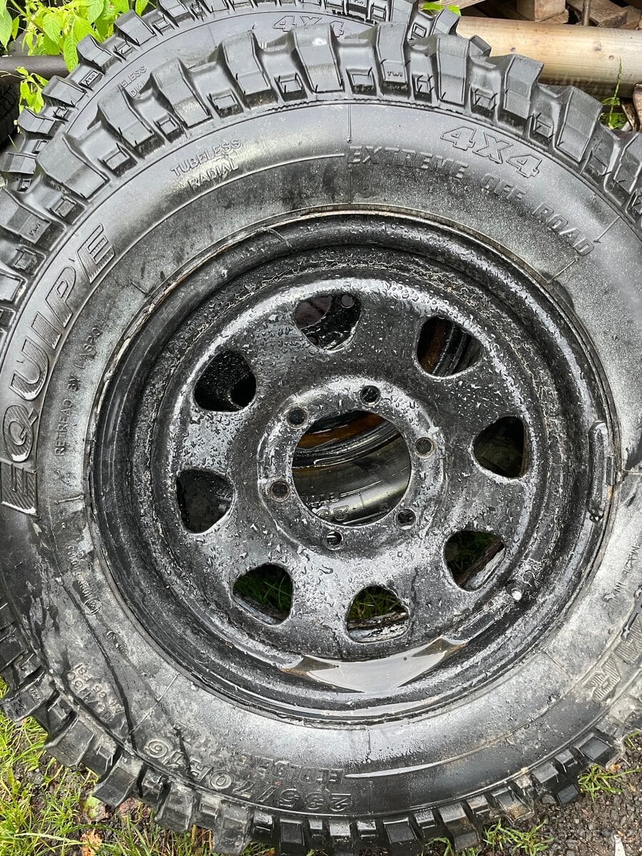 Disky a pneu r16 6x139,7