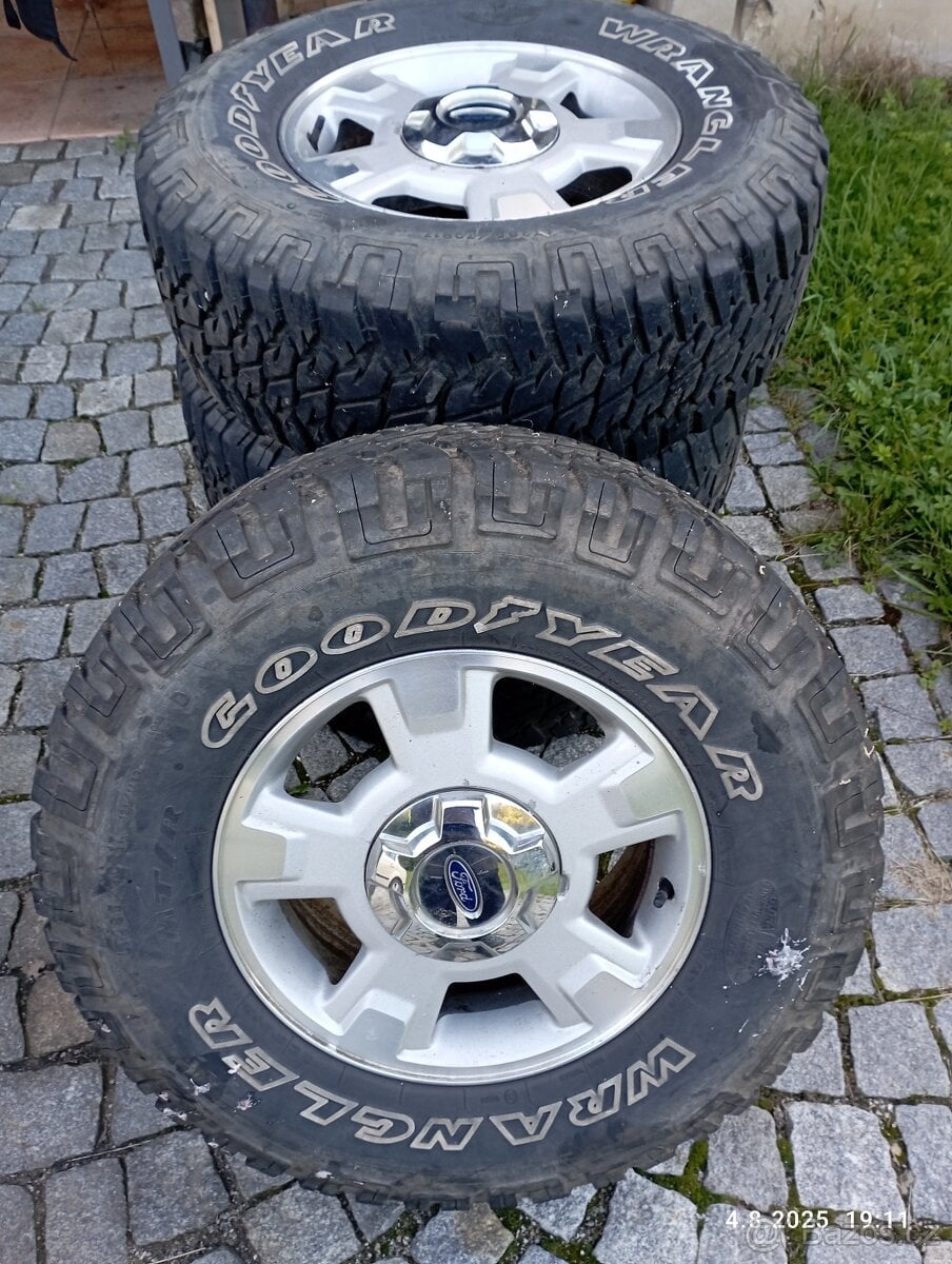 Ford F150 5.4 V8 Triton Lariat