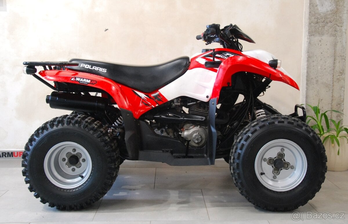 Polaris Phoenix 200