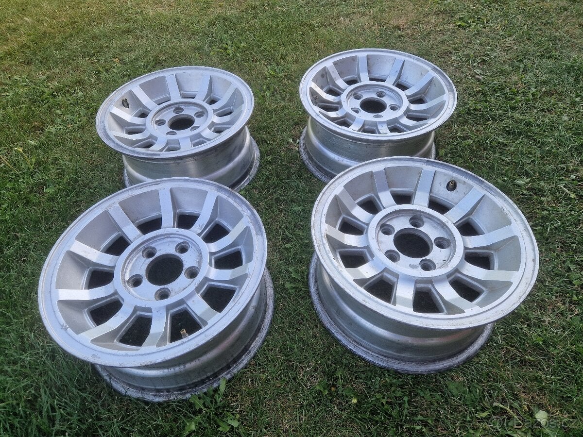 Al. disky 15 - 5x114,3 - Jeep Wrangler