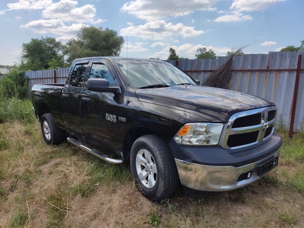 Dodge RAM 1500 V8 5.7 HEMI 4x4 rv 2014 dph