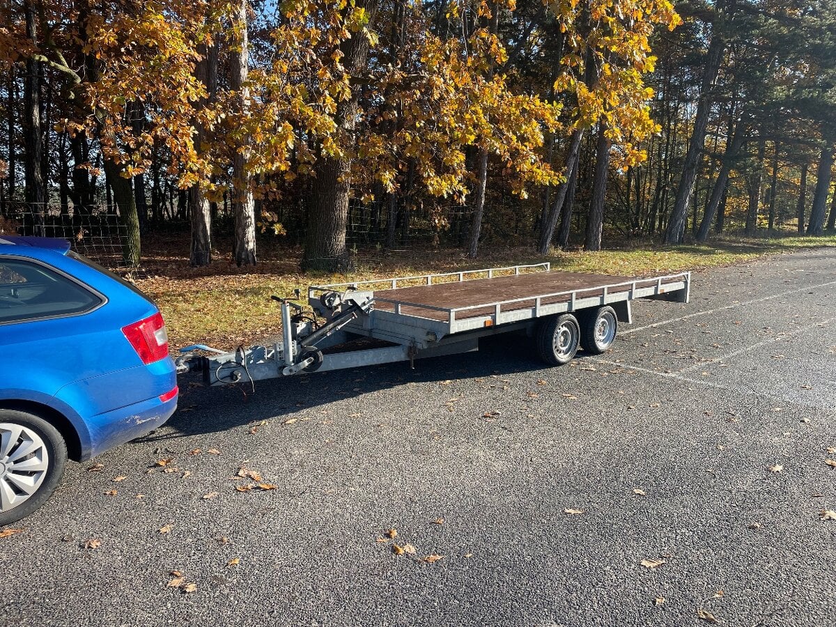 Univerzální podvalník  SALLAS 2700 kg, 196x405 cm, sklopný