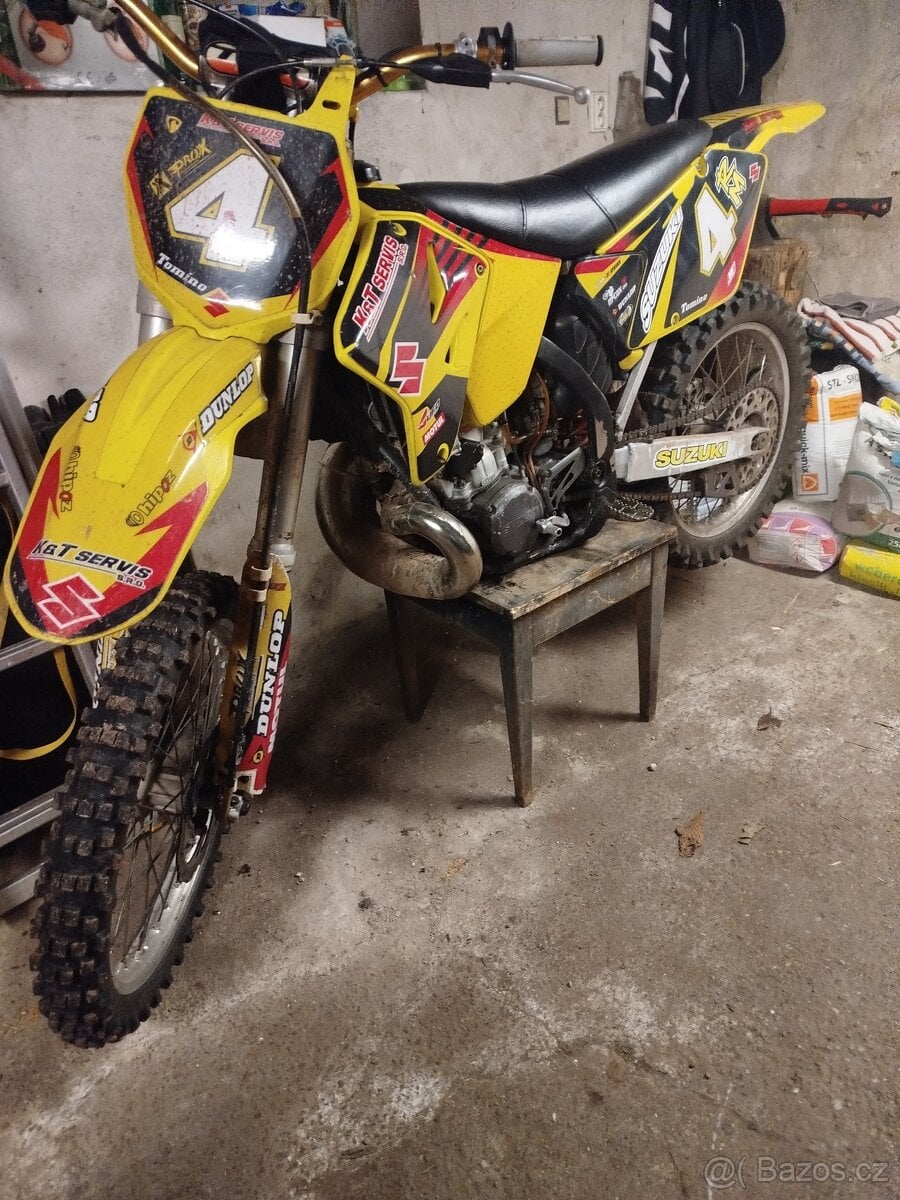 RM 250