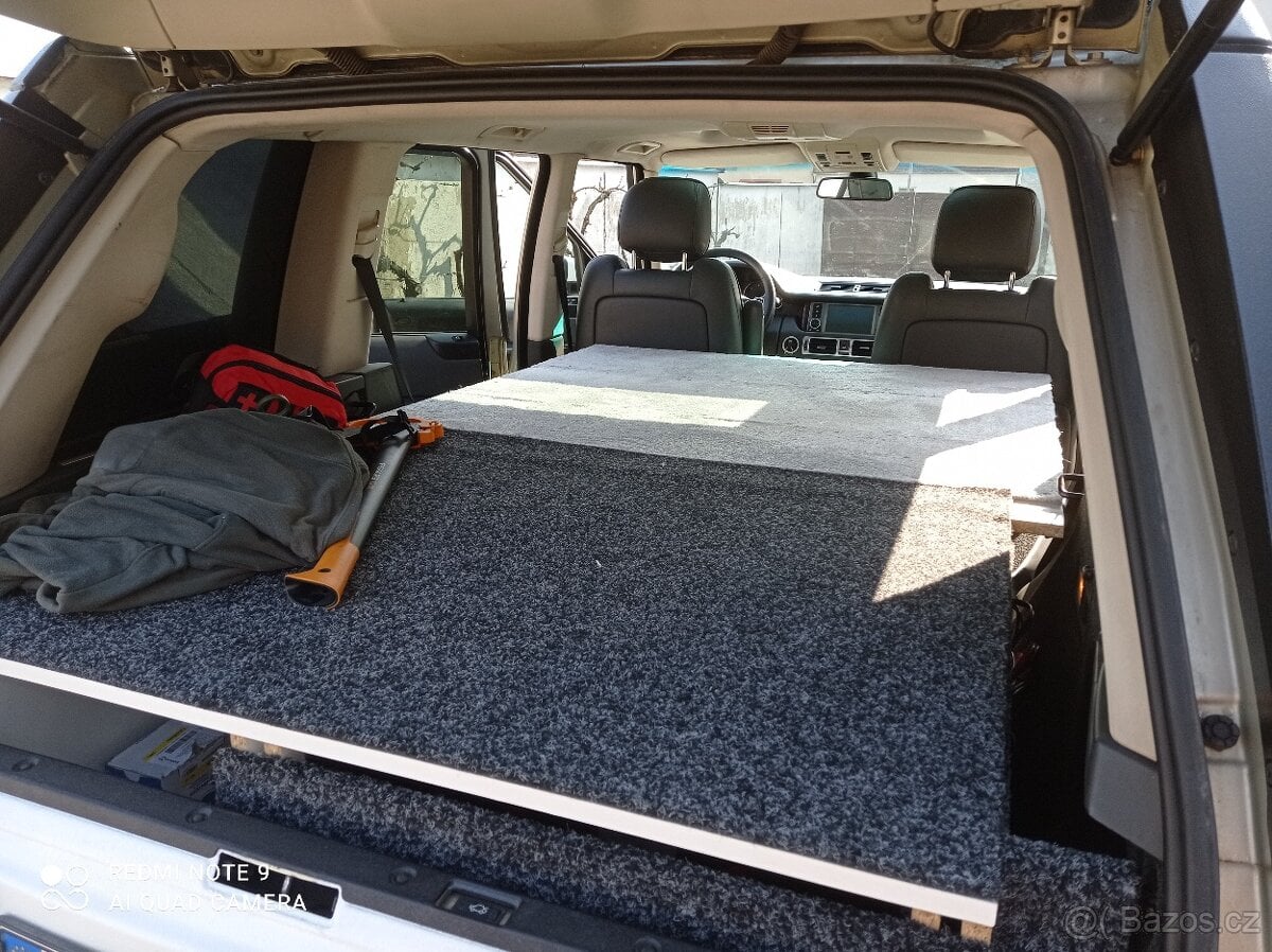 Range Rover L322 spací vestavba