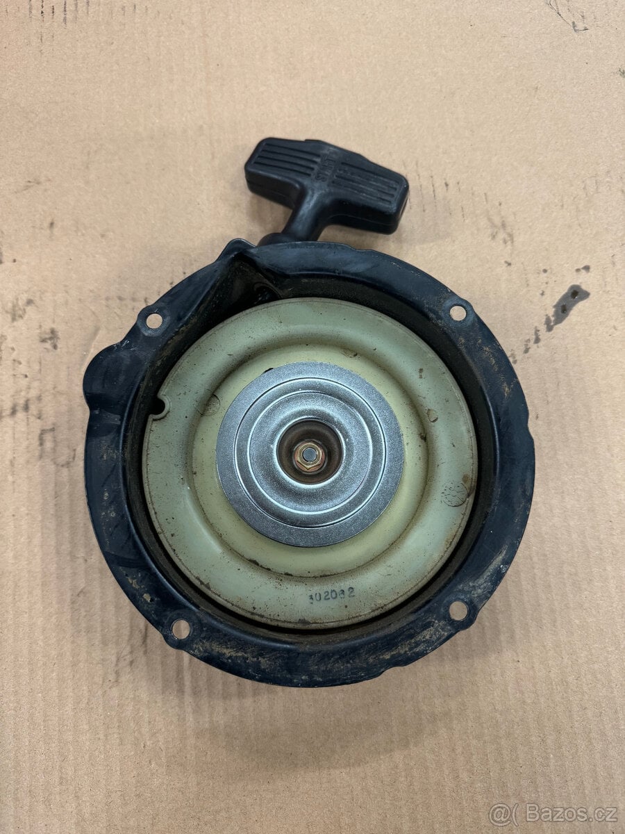 Yamaha Grizzly 660, ruční startování, startér