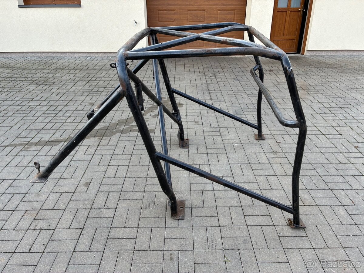 Vnitřní bezpečnostní rám Wrangler YJ