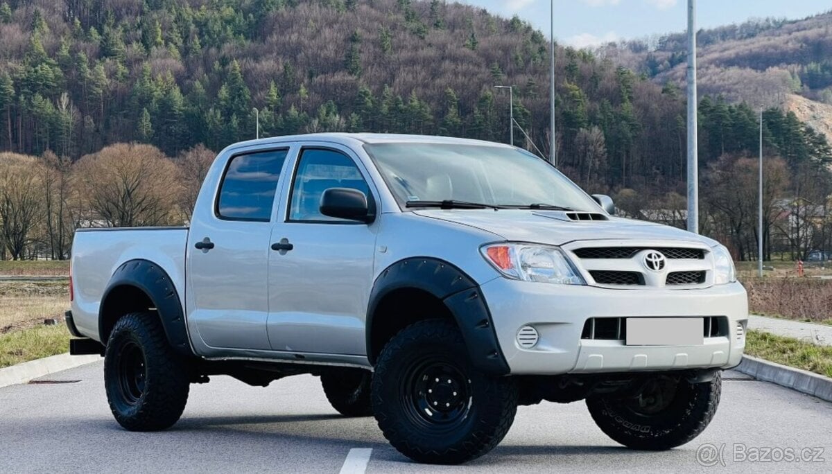 Toyota HILUX 2.5D-4D 4X4 PICK UP