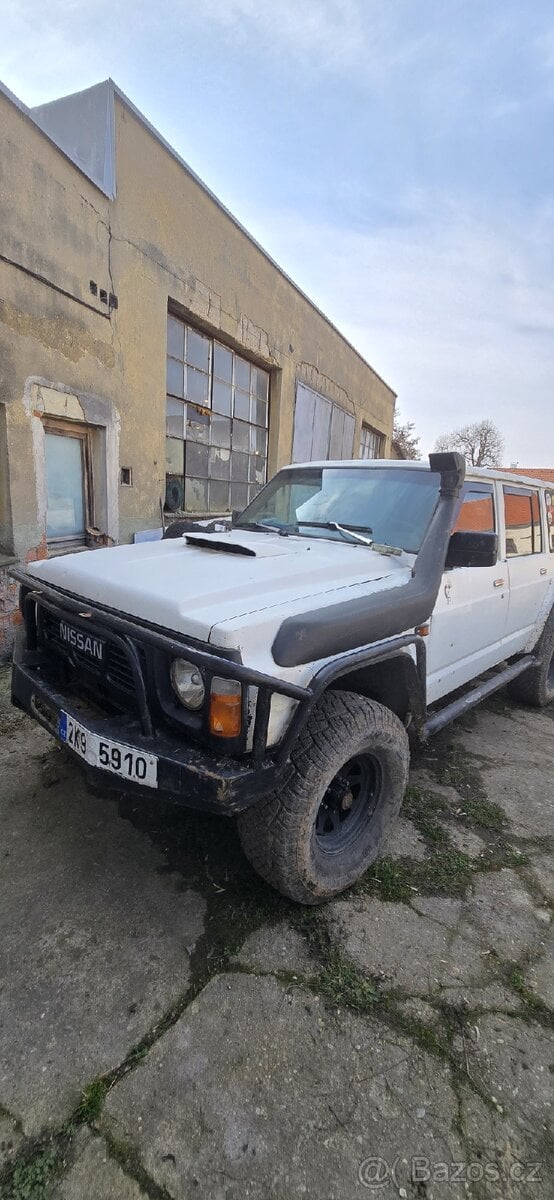 NISSAN PATROL GR Y60