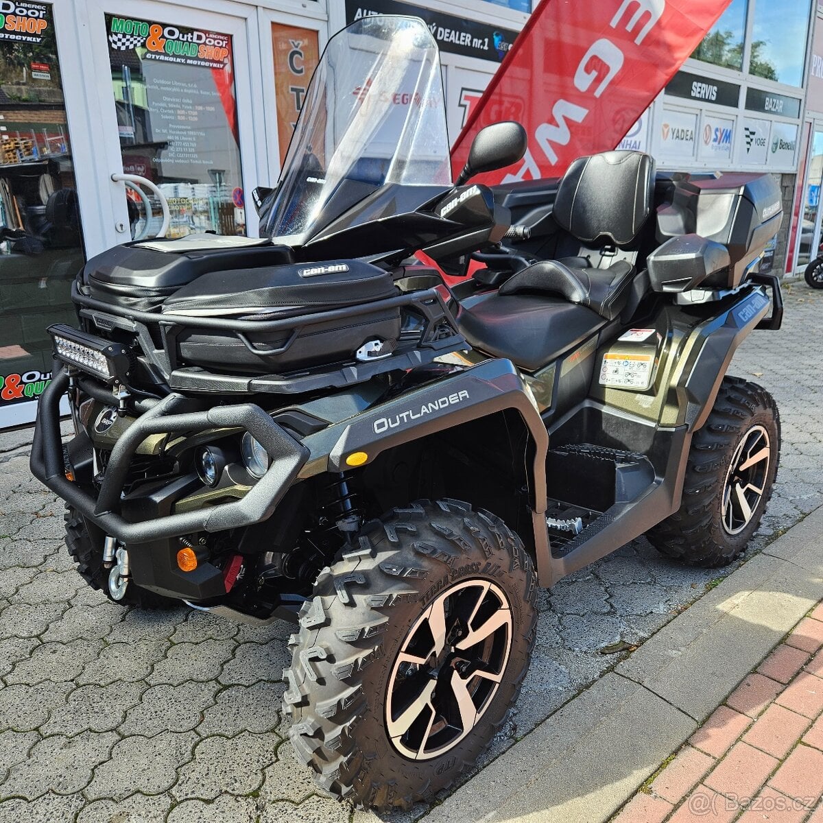 CAN-AM Outlander Max 1000 LIMITED, tažné, naviják