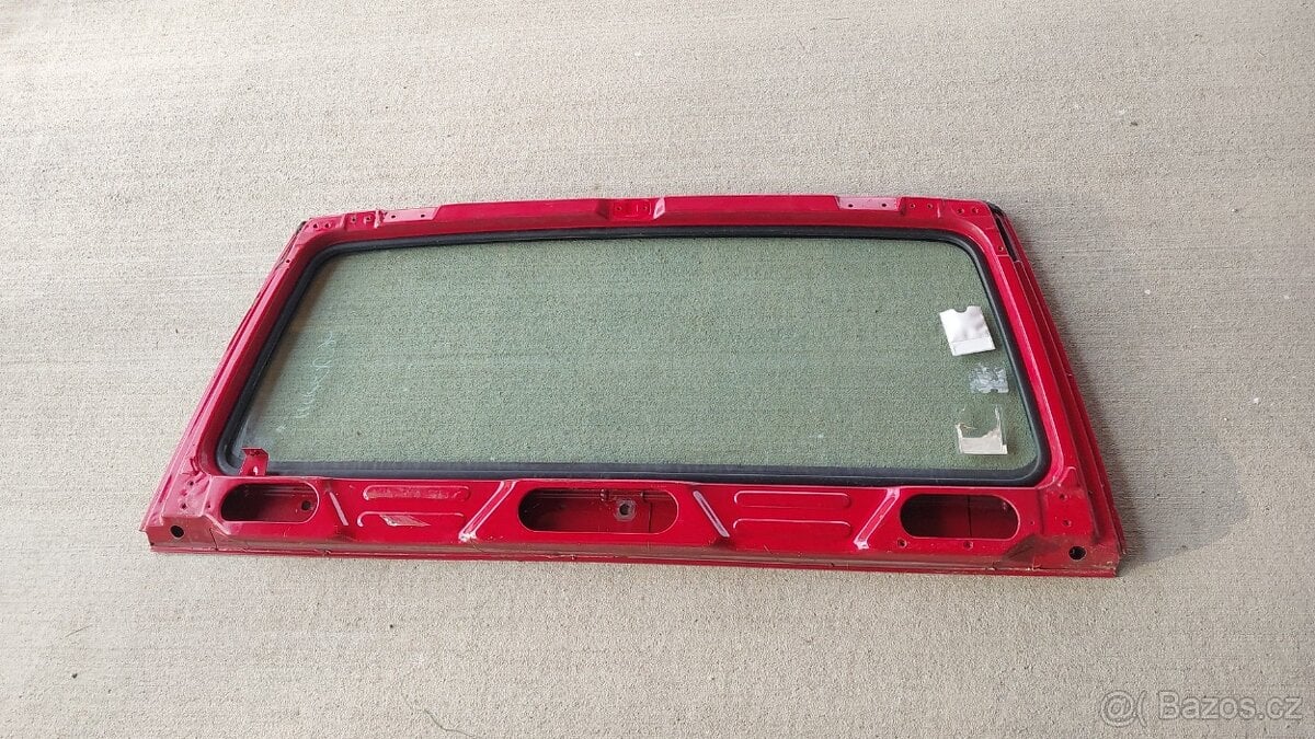 Suzuki Samurai SJ413 – Rám čelního skla červený