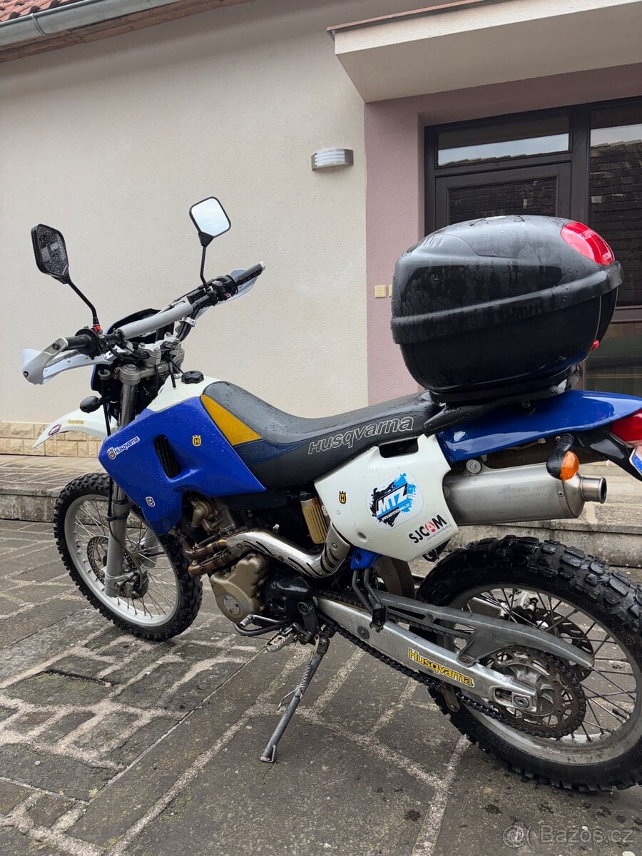 Motorka Husqvarna TE 410 E enduro