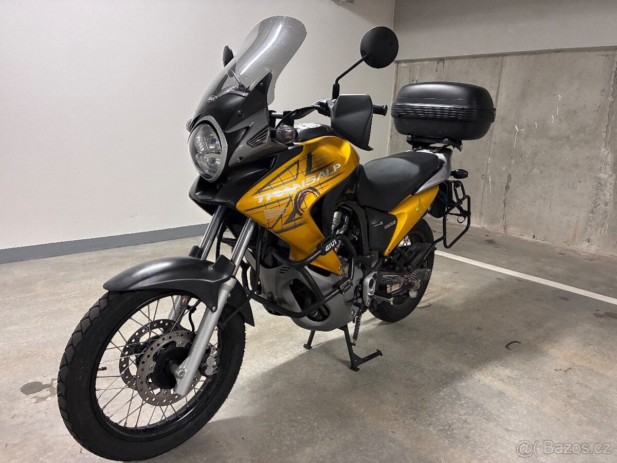Prodám Hondu XL 700 transalp 2008 ABS-ko