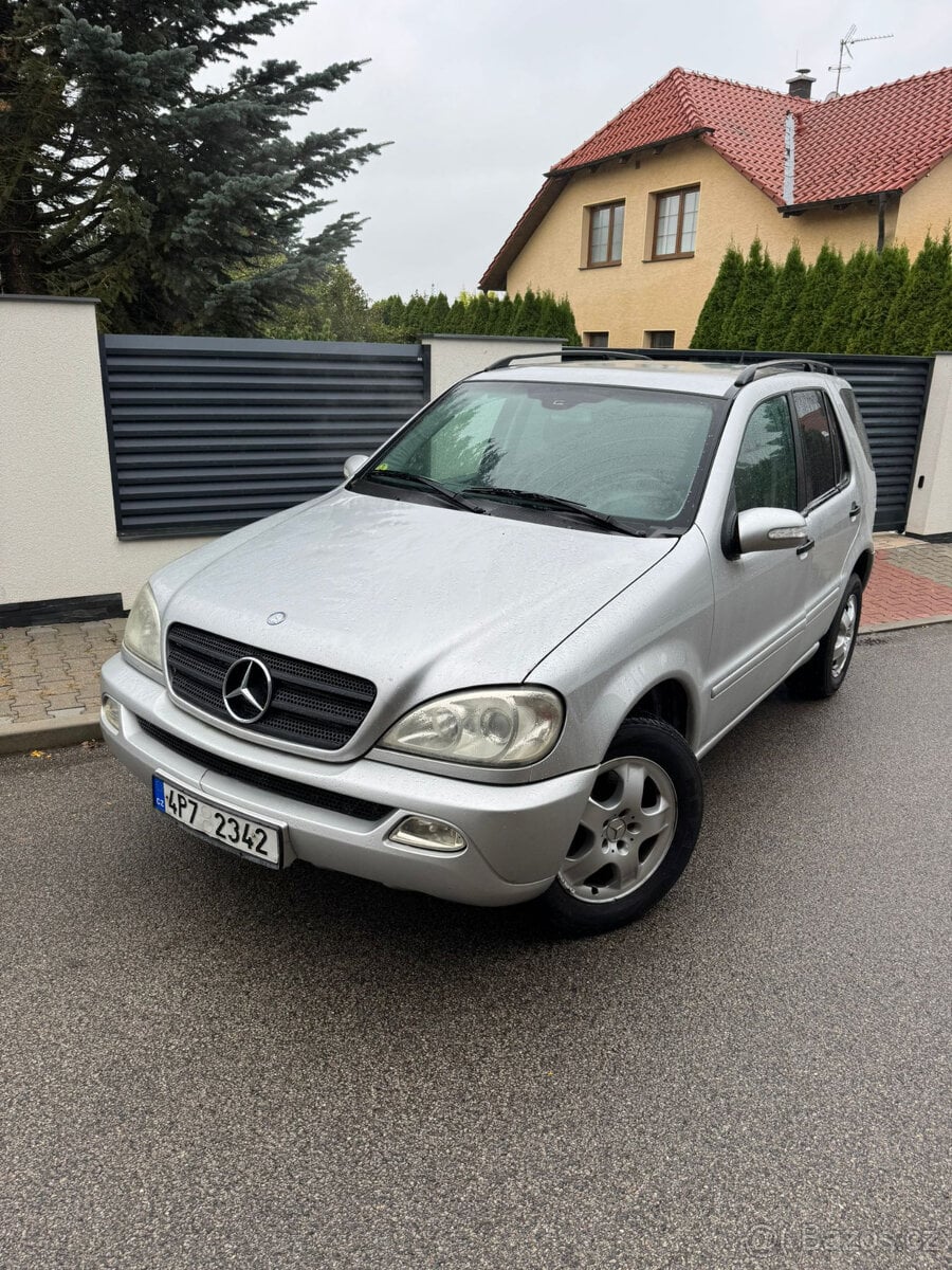 Mercedes-Benz ML 270 CDI, r.v. 2004