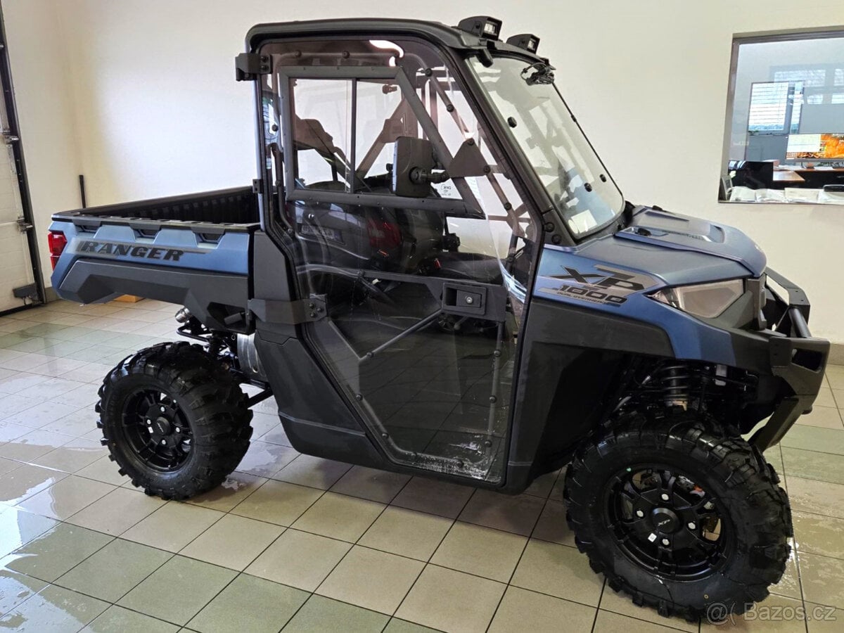 POLARIS RANGER 1000 XP s kabinou DFK UTV čtyřkolka