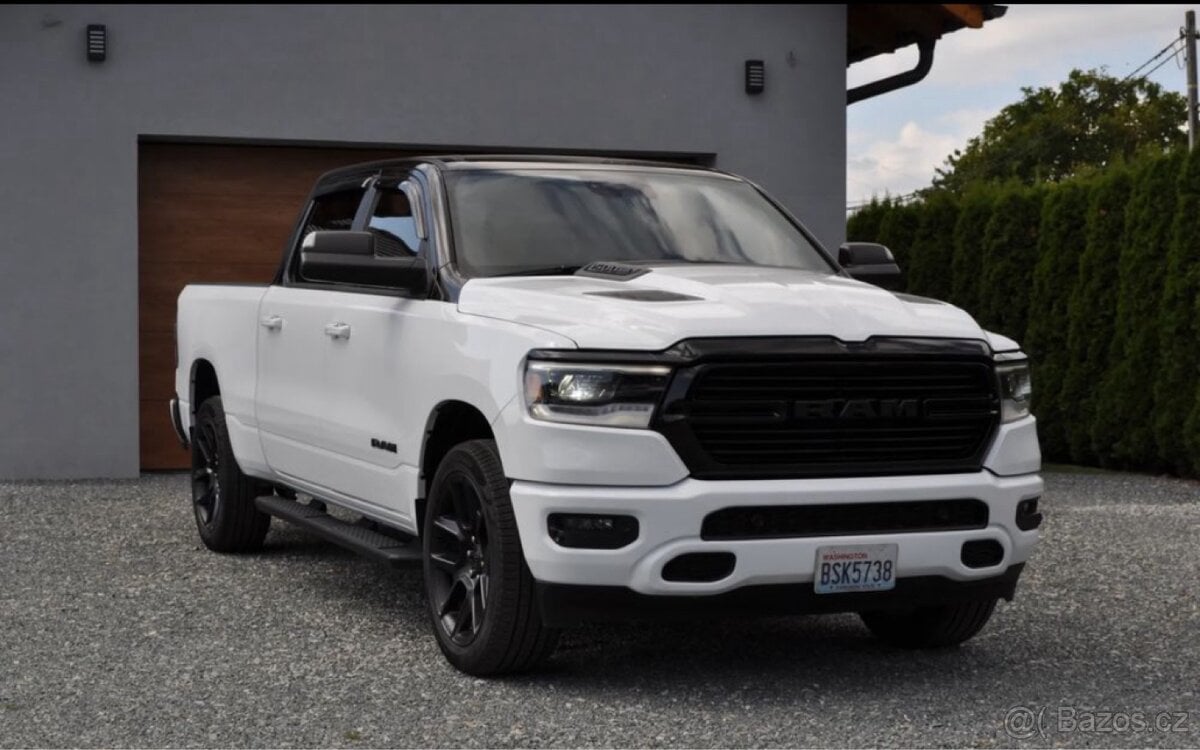 DODGE RAM 1500 LARAMIE SPORT 4x4, 5.7 HEMI 2024