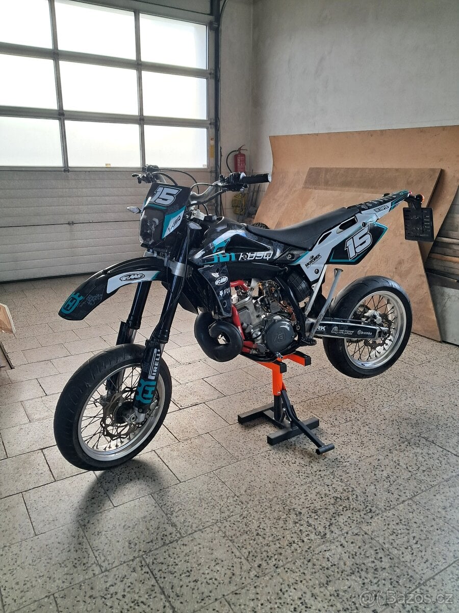 Husqvarna wr 300