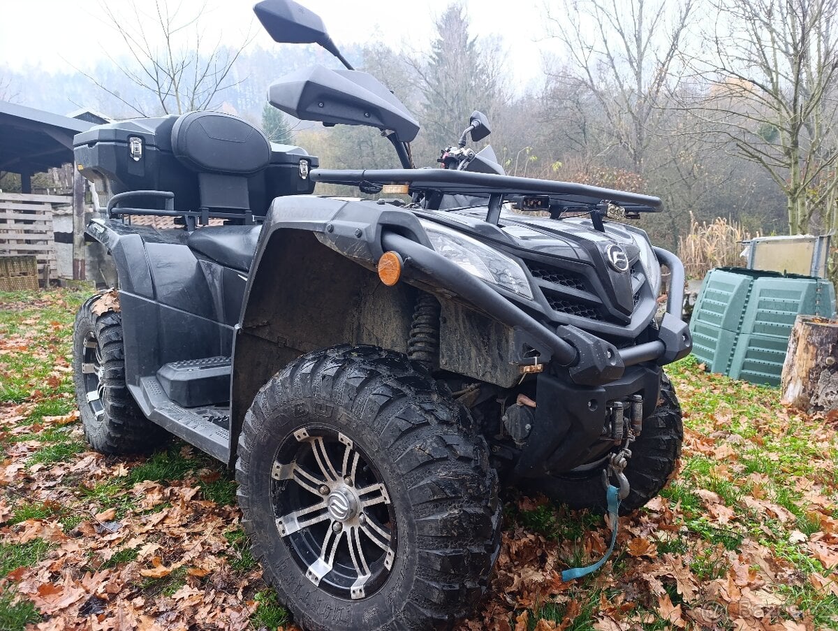 CF MOTO Gladiátor X520L