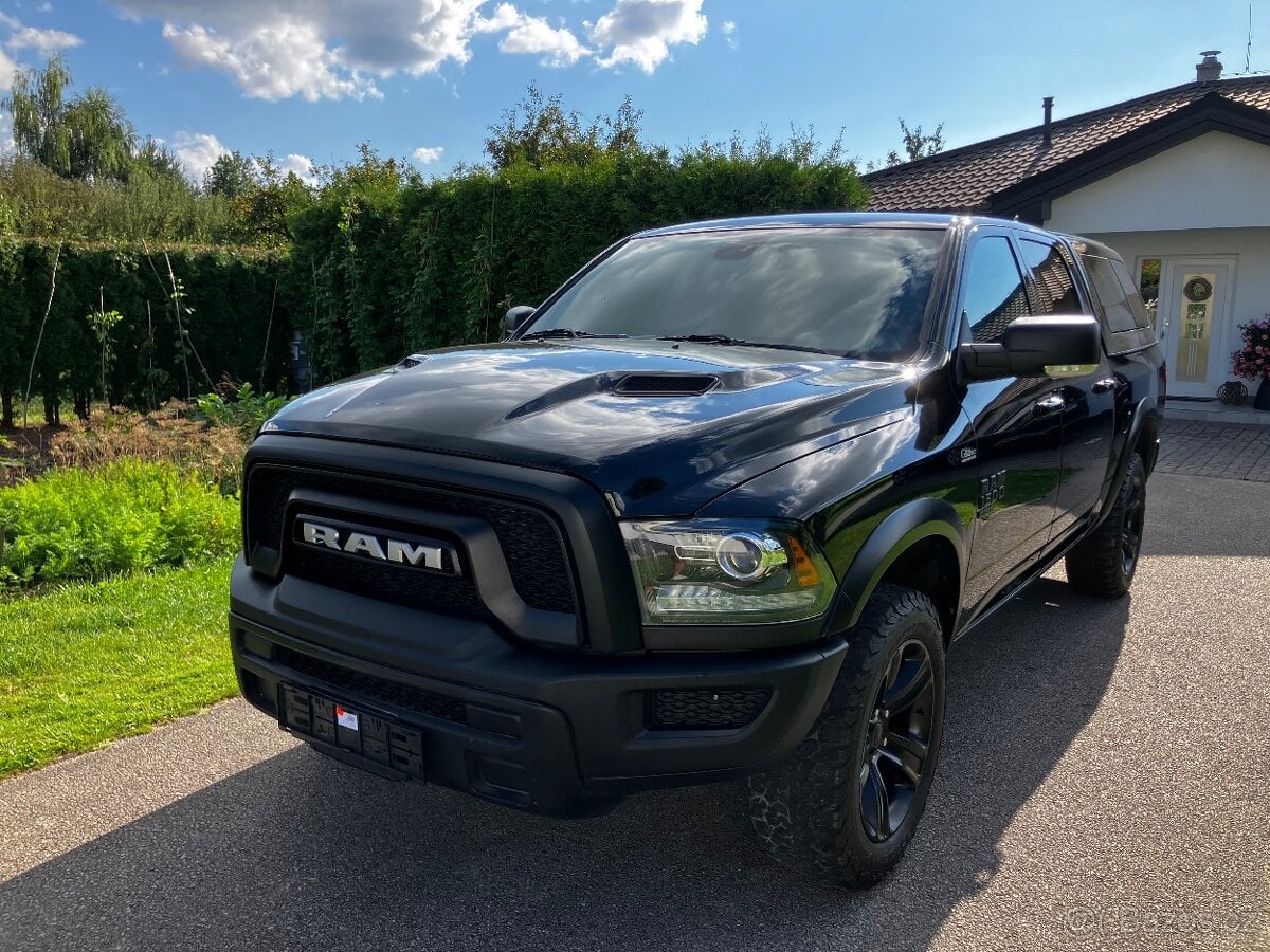 Dodge Ram 1500 Classic WARLOCK - 2023 - Pentastar