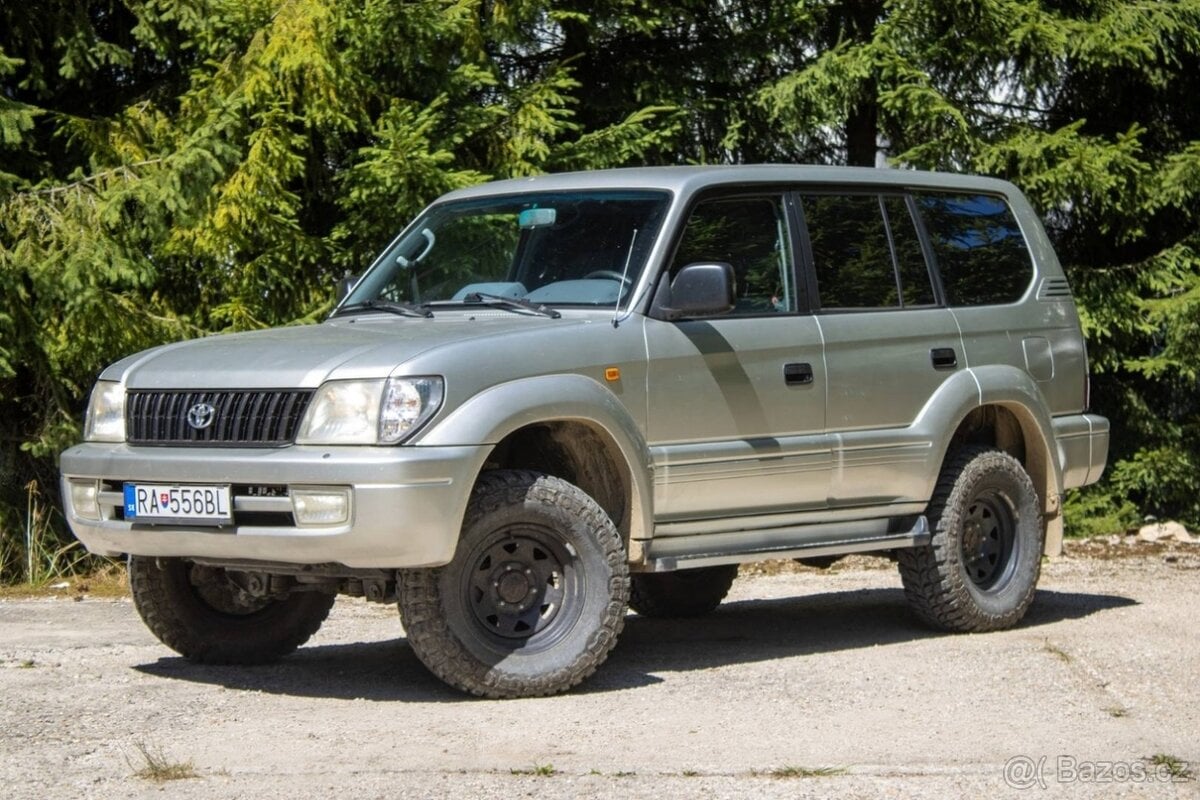 Toyota Land Cruiser.