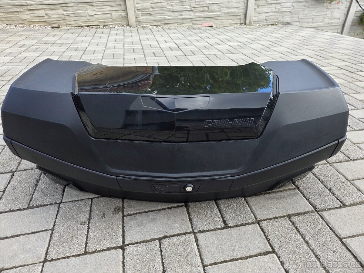 Kufr Can am, pěkný stav, Can-am Trunk BOX 124l LinQ System