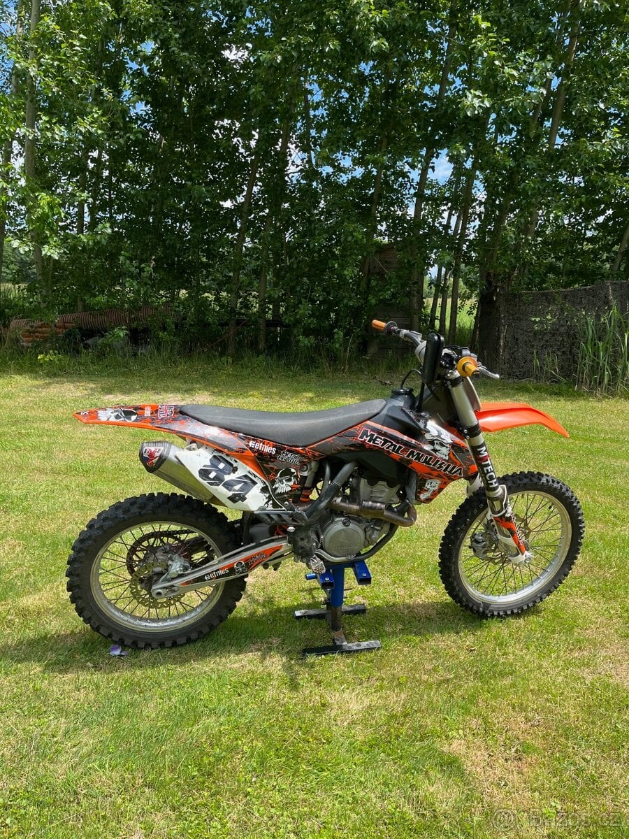 KTM SX-F 250 4 stroke 2017  stříkačka startér