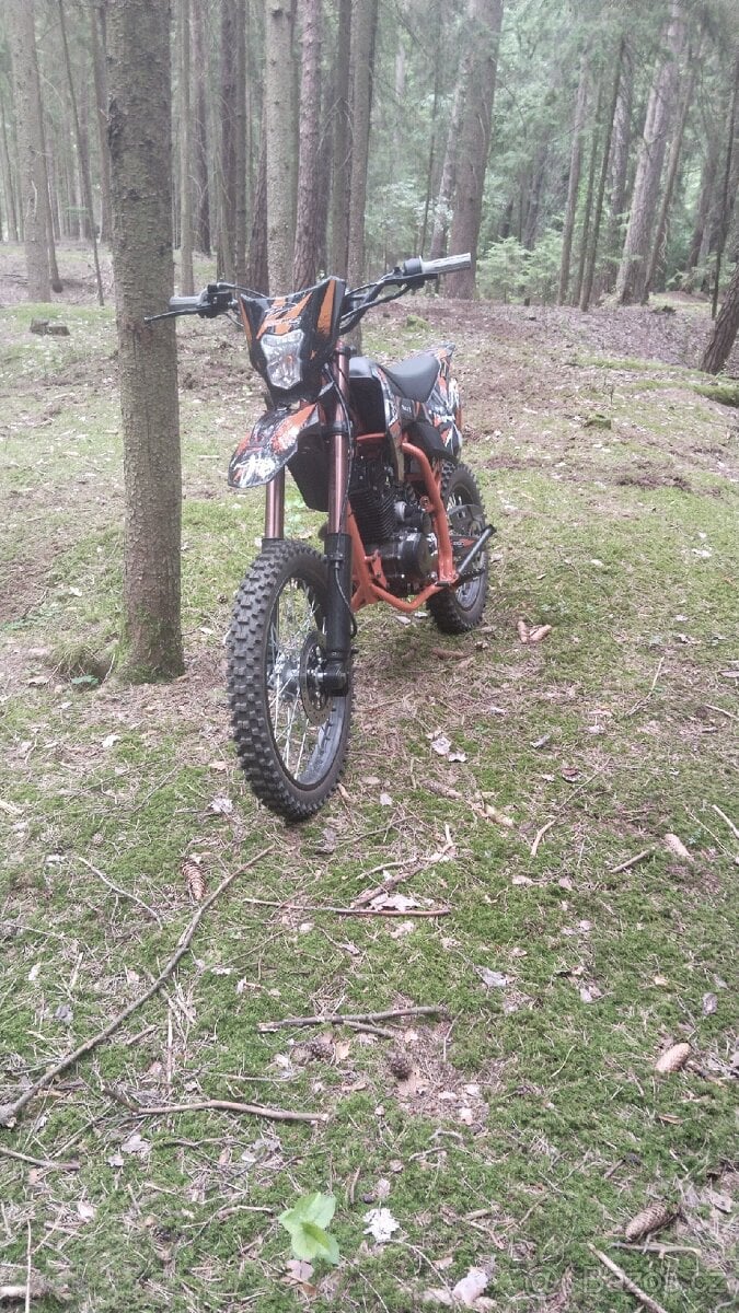 Pit bike 150