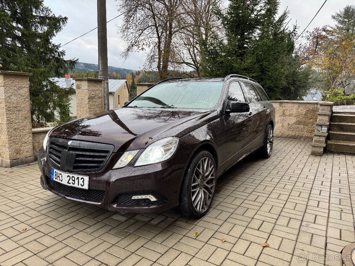 Prodám Mercedes - Benz W212 E350