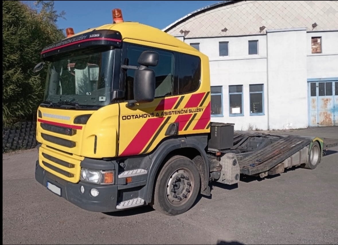 Scania odtahovka LKW