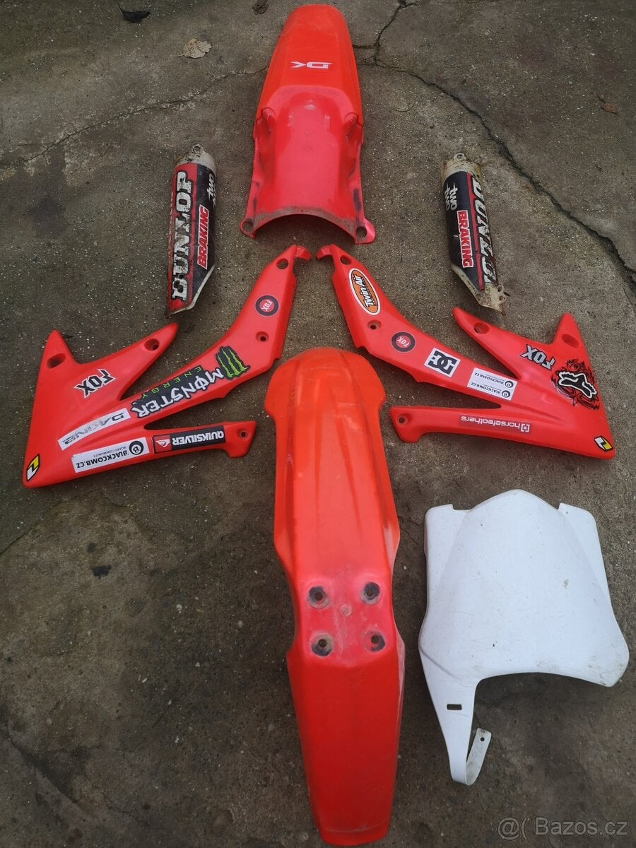 Honda CRF 450R, r.v. 2008, plasty.