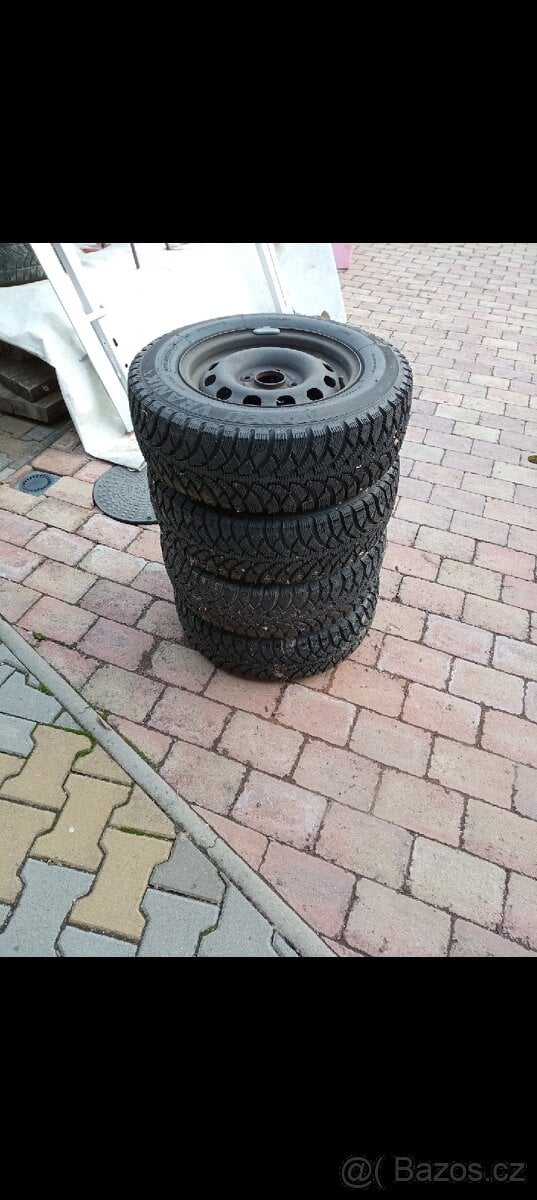 Zimní pneu s disky, z Ford  Sierra 195×65×R14