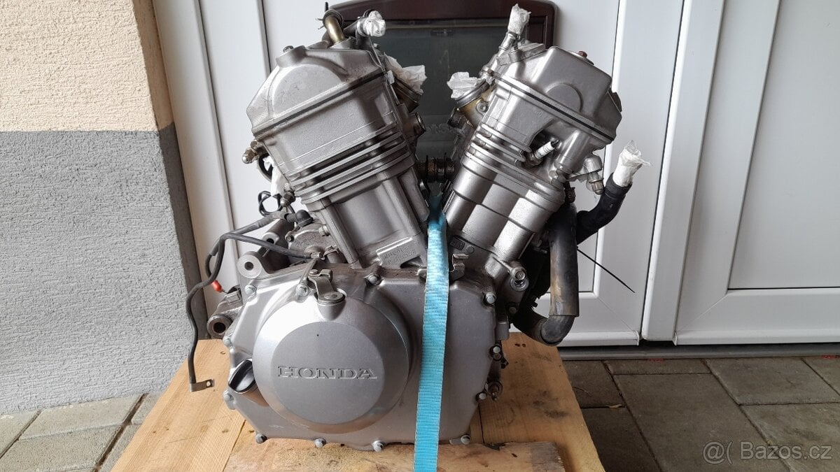 HONDA XRV 750 AFRICA TWIN