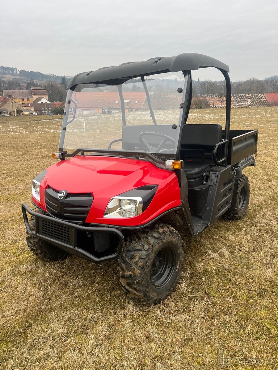 Kioti Mechron 4x4 /TOP STAV/