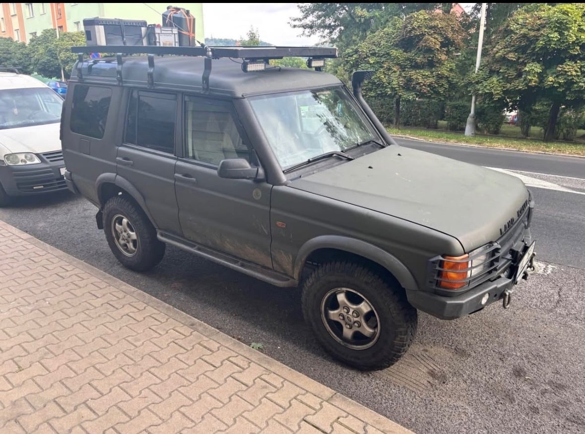 Land Rover Discovery 2 TD5 1999– expediční úprava